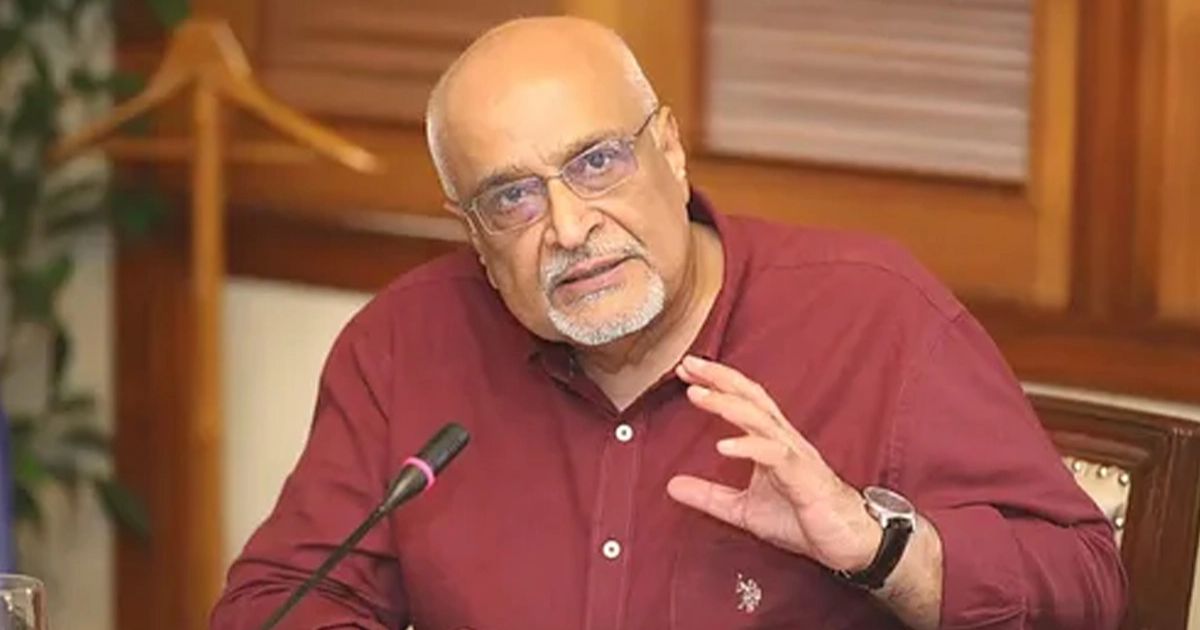 “সরকারের ভেতরেই আরেকটা সরকার চলছে” — দেবপ্রিয় ভট্টাচার্য