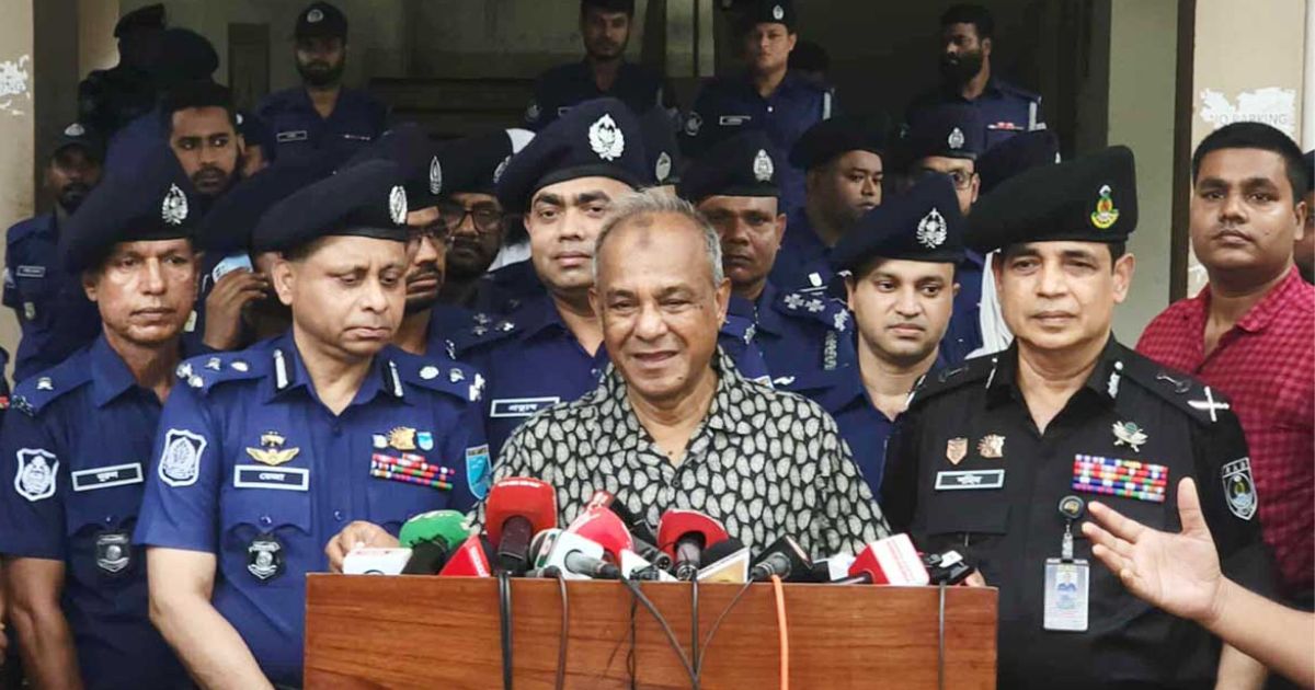 ভারতে থাকা রোহিঙ্গাদের গ্রহণ করা হবে না: স্বরাষ্ট্র উপদেষ্টা লেফটেন্যান্ট জেনারেল (অব.) জাহাঙ্গীর আলম চৌধুরী