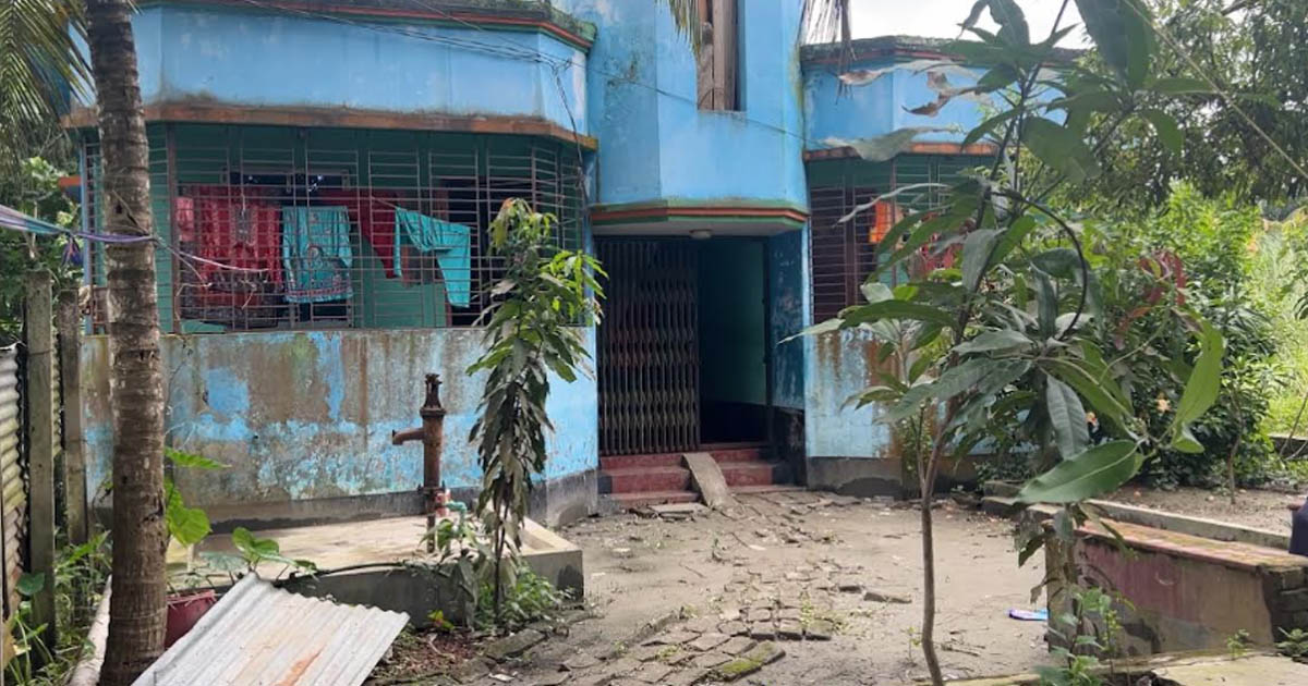 শরীয়তপুরের ডামুড্যায় জঙ্গি সন্দেহে তরুণ আফতাব উদ্দিন গ্রেপ্তার, বোমা তৈরির সরঞ্জাম উদ্ধার