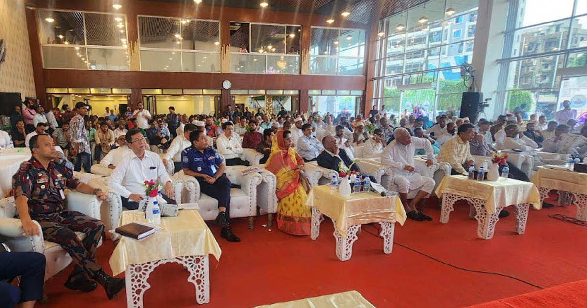 ফেনীর মুহুরী-কহুয়া নদীতে টেকসই বাঁধ নির্মাণ ও পানি ব্যবস্থাপনা উন্নয়নে মতবিনিময় সভা