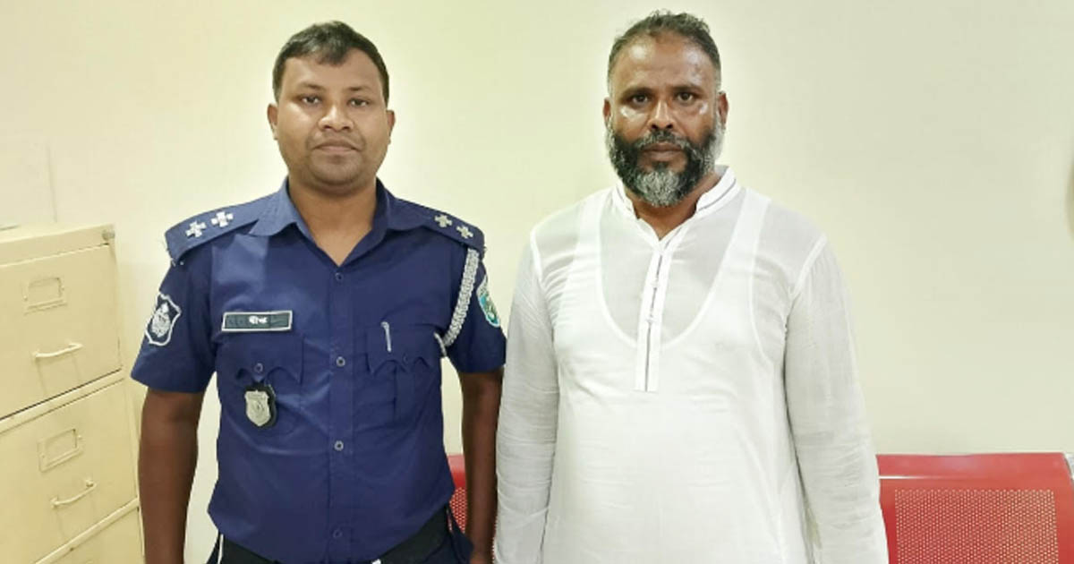 কুড়িগ্রামের উলিপুরে নাশকতার পরিকল্পনার অভিযোগে ধরনীবাড়ী ইউপি চেয়ারম্যান এরশাদুল হক গ্রেপ্তার